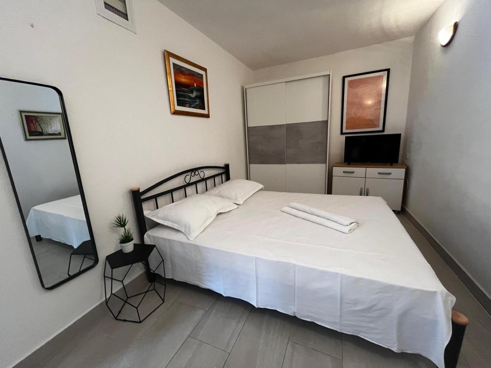 Apartments Denis Супетар Экстерьер фото